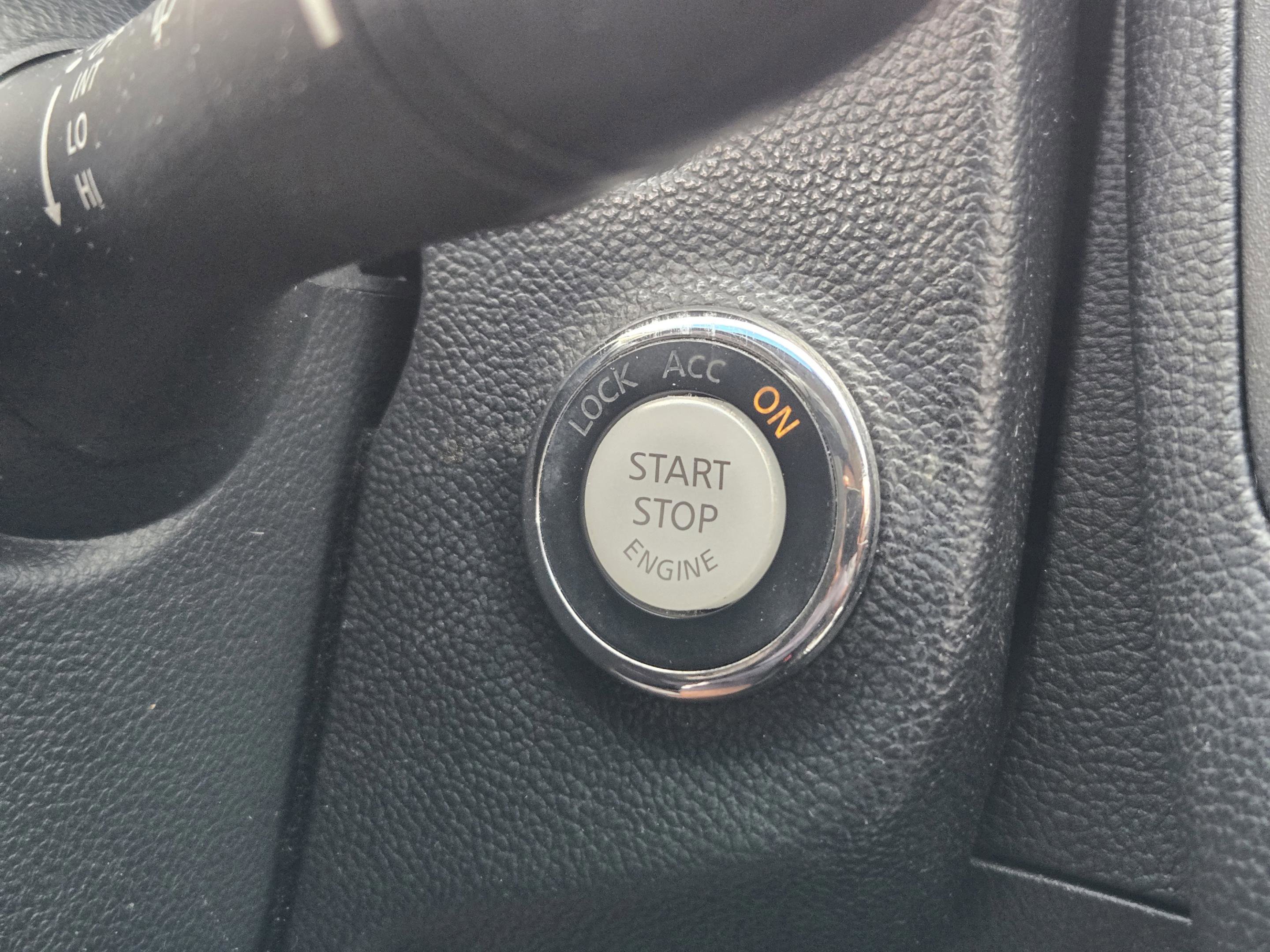 Used 2013 INFINITI G37 Sport w/ Premium Pkg image 28