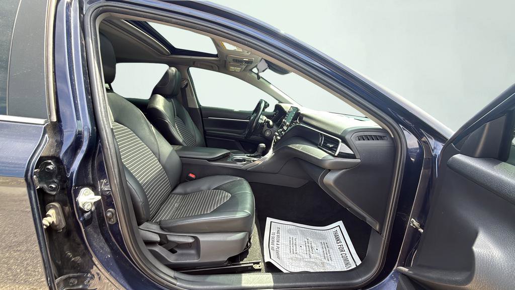 Used 2021 Toyota Camry SE w/ Cold Weather Package FWD image 32