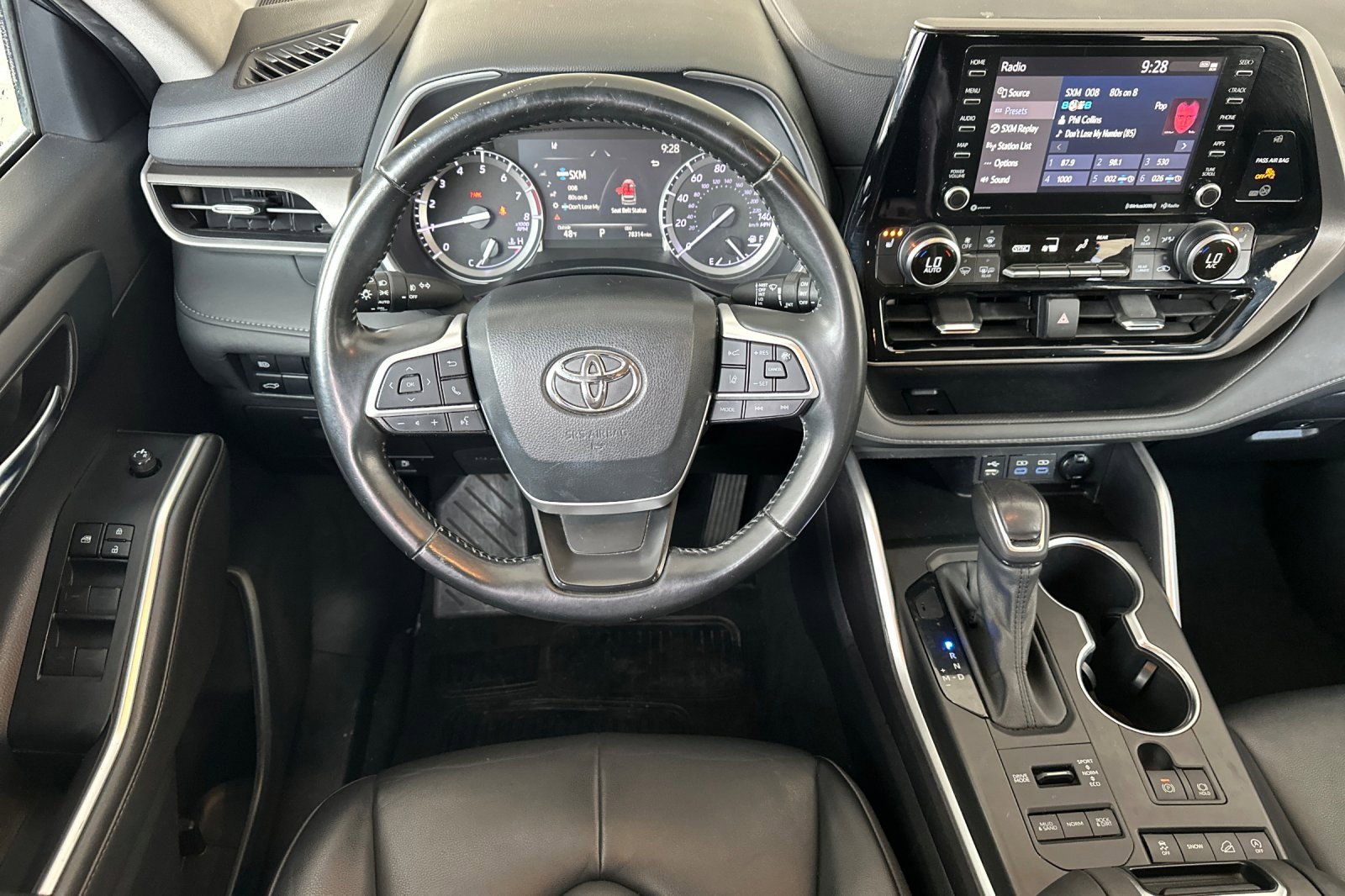 Used 2022 Toyota Highlander XLE image 14