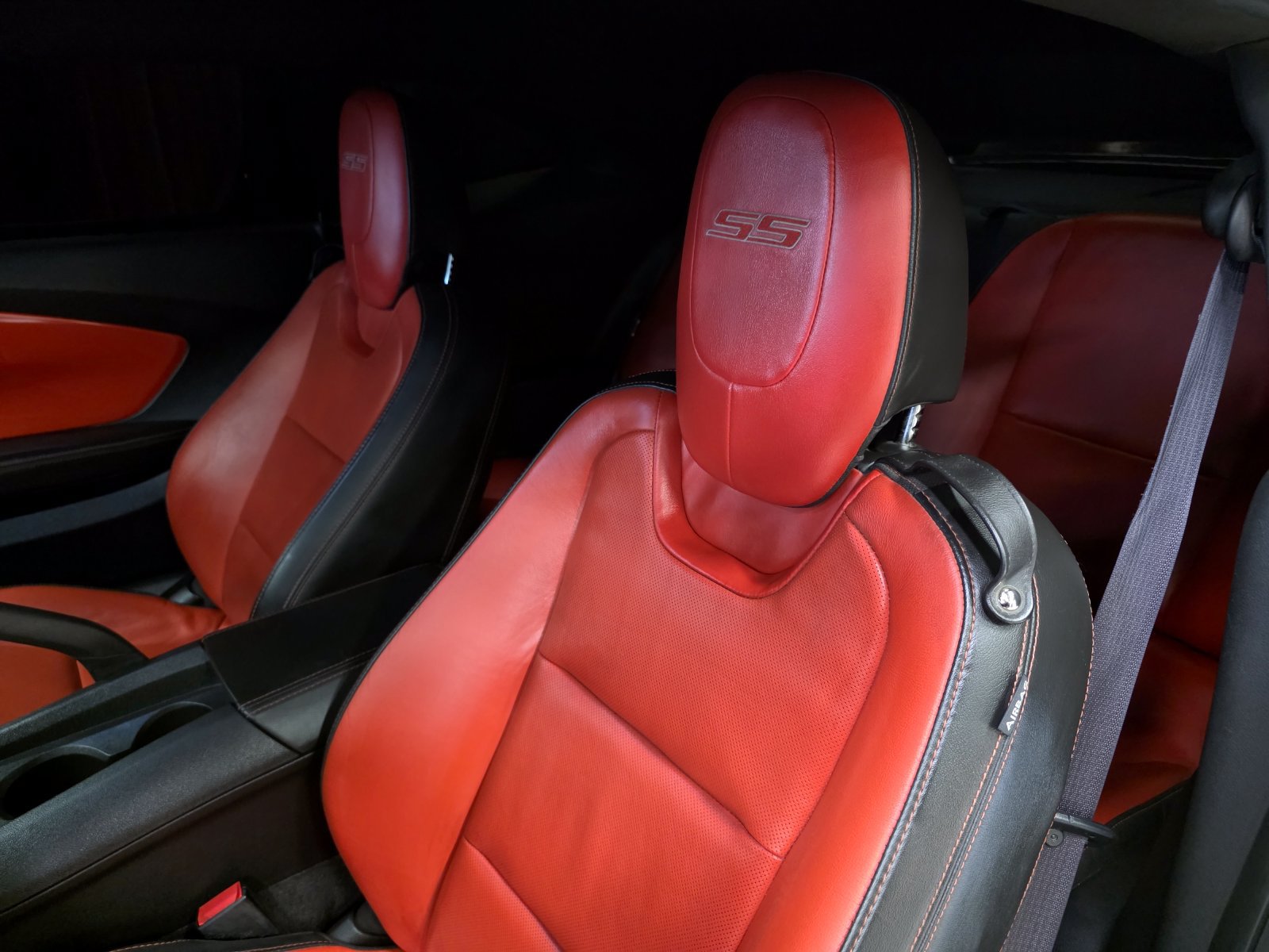 Used 2015 Chevrolet Camaro SS RWD image 22