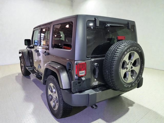 Used 2018 Jeep Wrangler Unlimited Sahara w/ Connectivity Group image 21