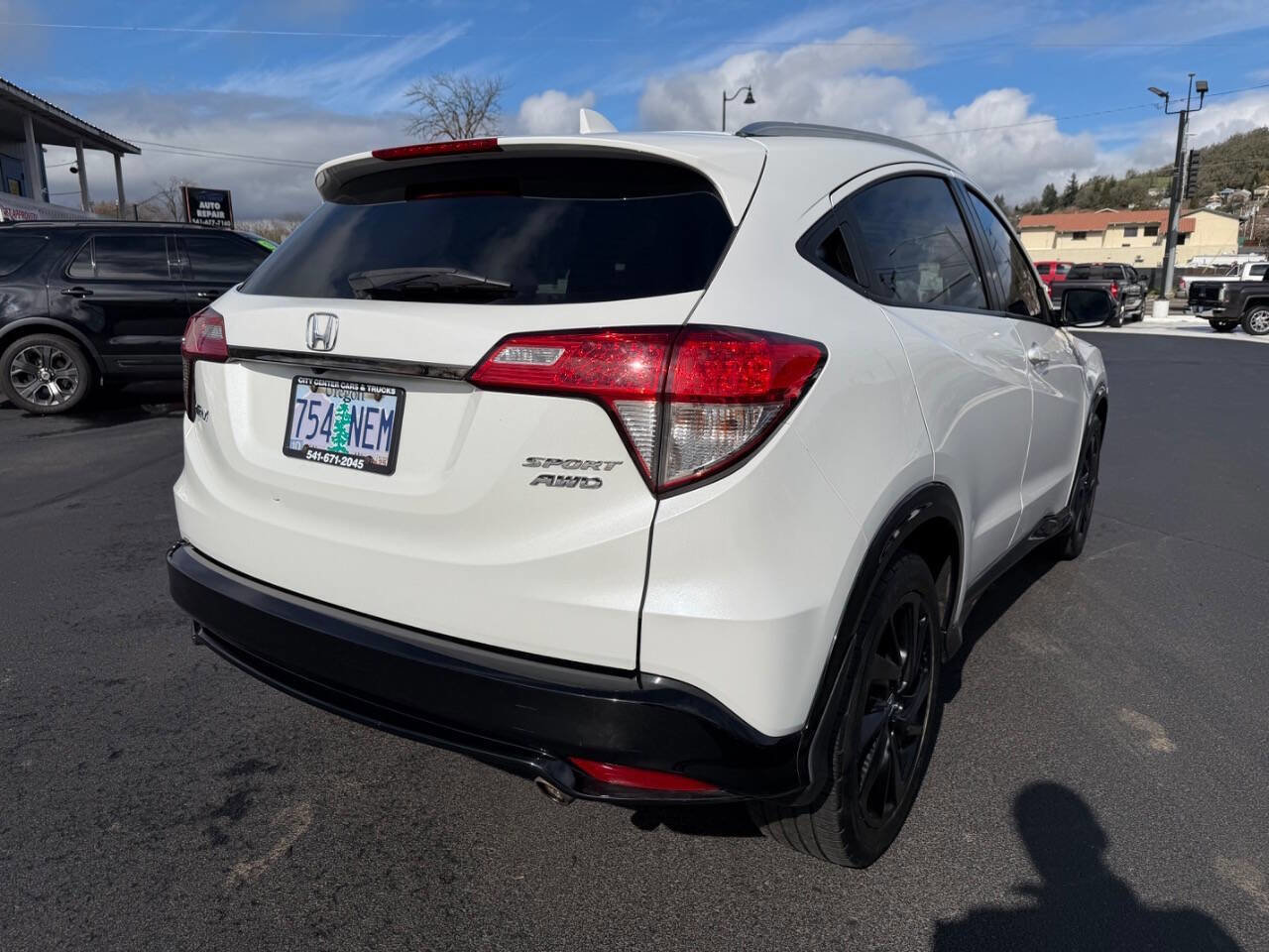 Used 2021 Honda HR-V Sport image 22