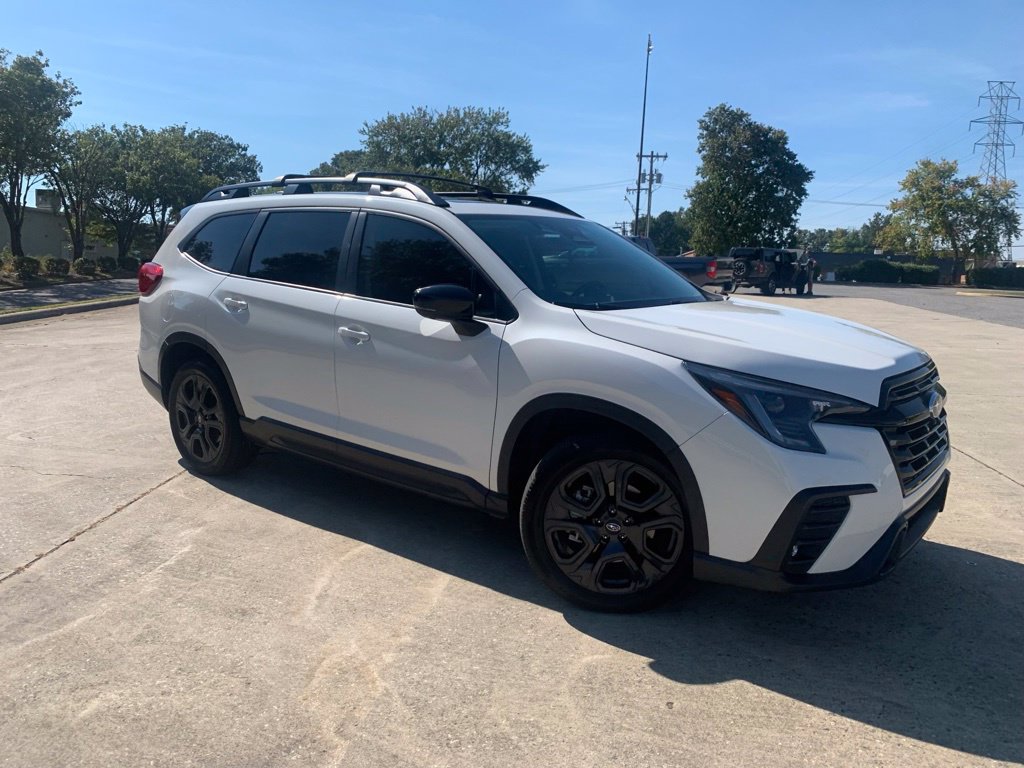 Used 2024 Subaru Ascent Onyx Edition Limited AWD/4WD image 5