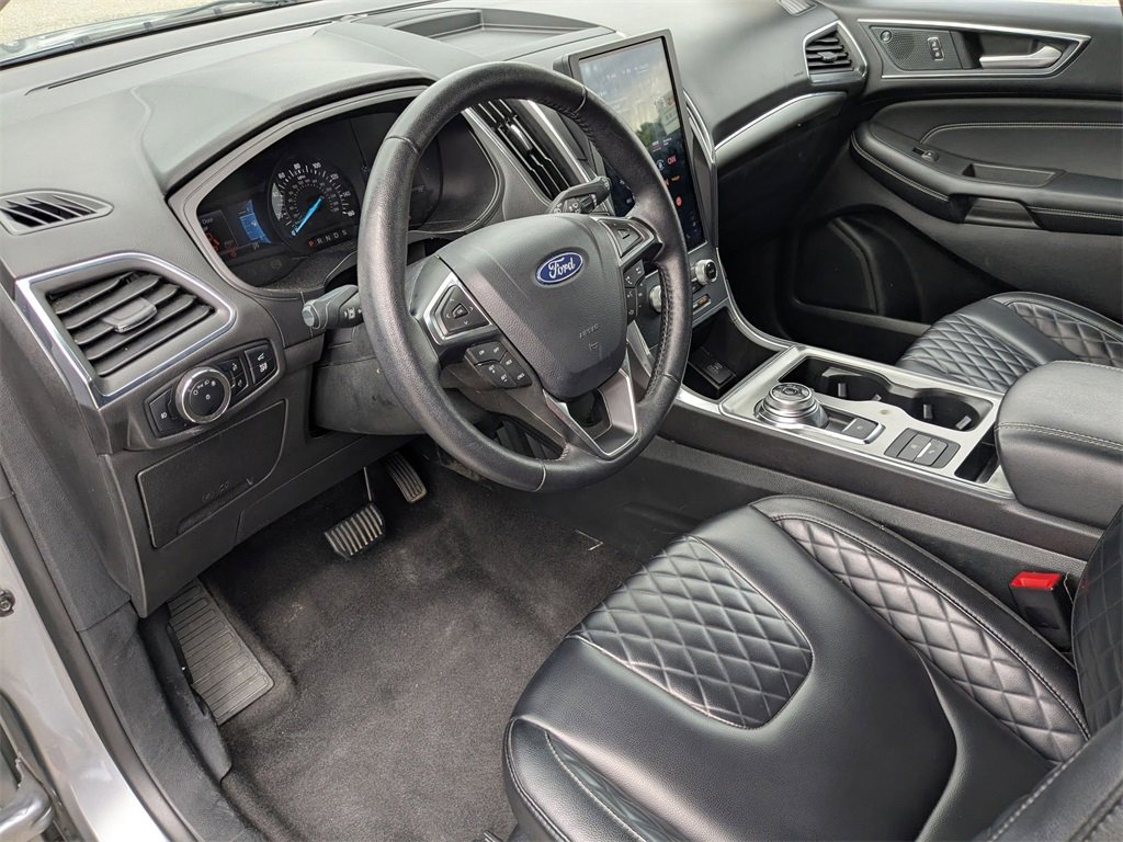 Used 2024 Ford Edge Titanium image 17