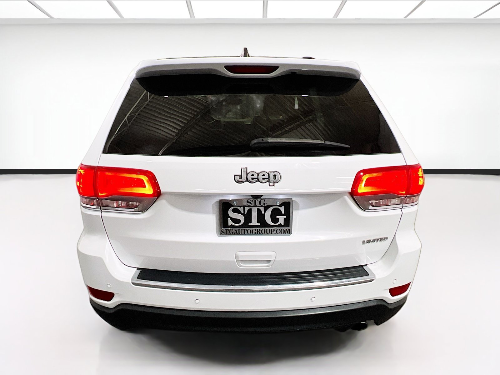 Used 2018 Jeep Grand Cherokee Limited RWD image 5