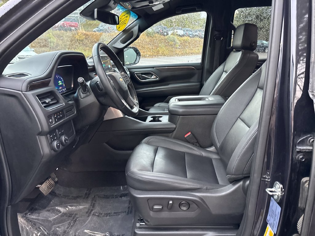 Used 2023 Chevrolet Tahoe LT AWD/4WD image 10