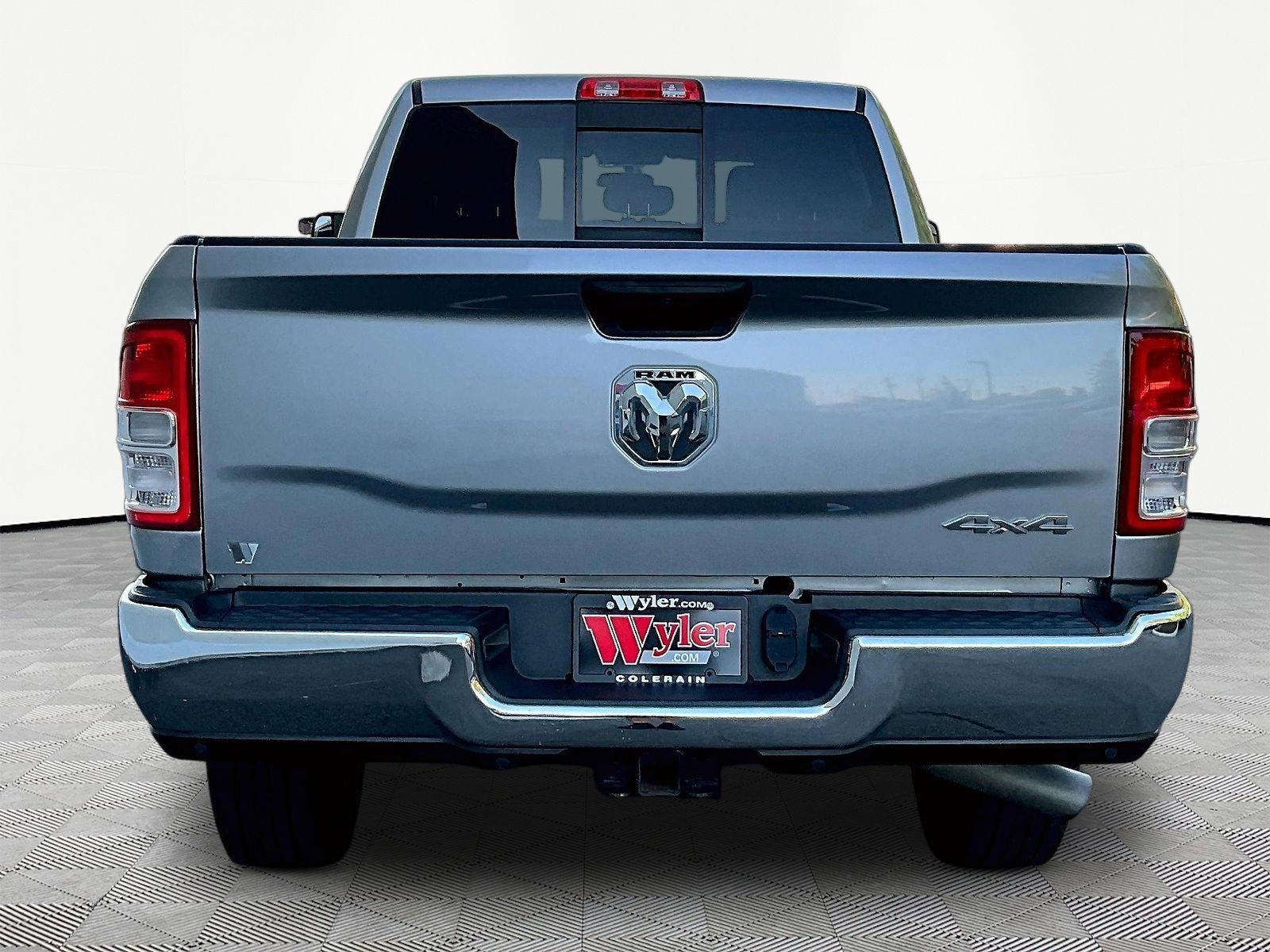 Used 2019 RAM 2500 Tradesman AWD/4WD image 5