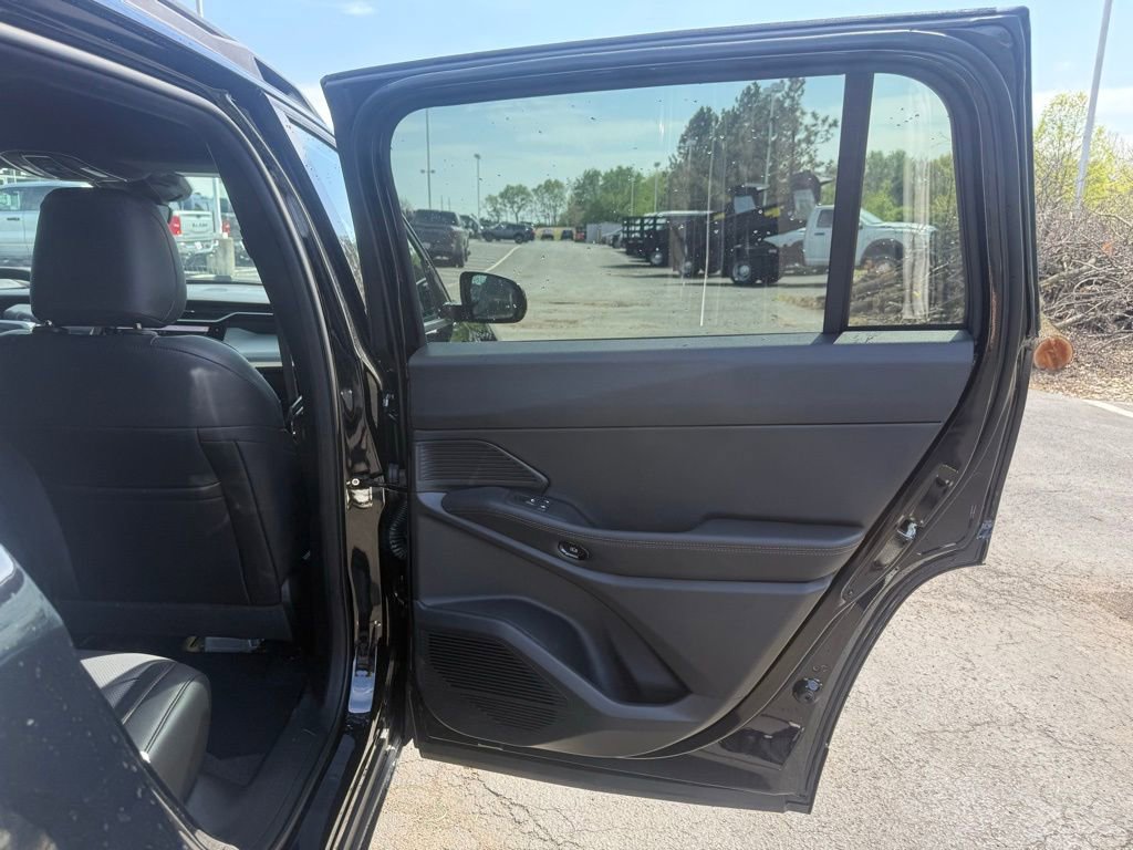 New 2026 Jeep Cherokee Limited AWD/4WD image 44