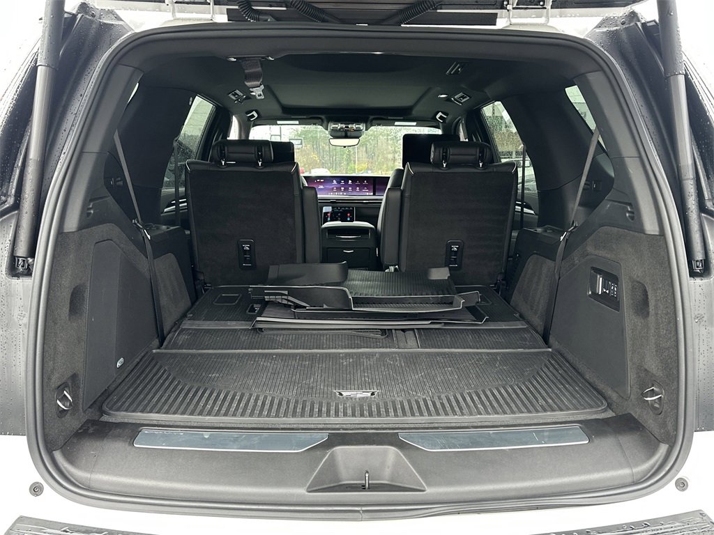 Certified 2025 Cadillac Escalade Sport w/ Touring Package image 16