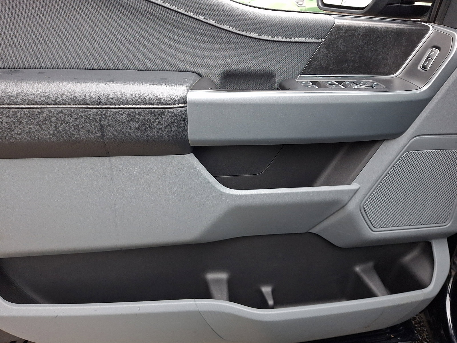 Certified 2023 Ford F150 XLT w/ Equipment Group 302A High image 14