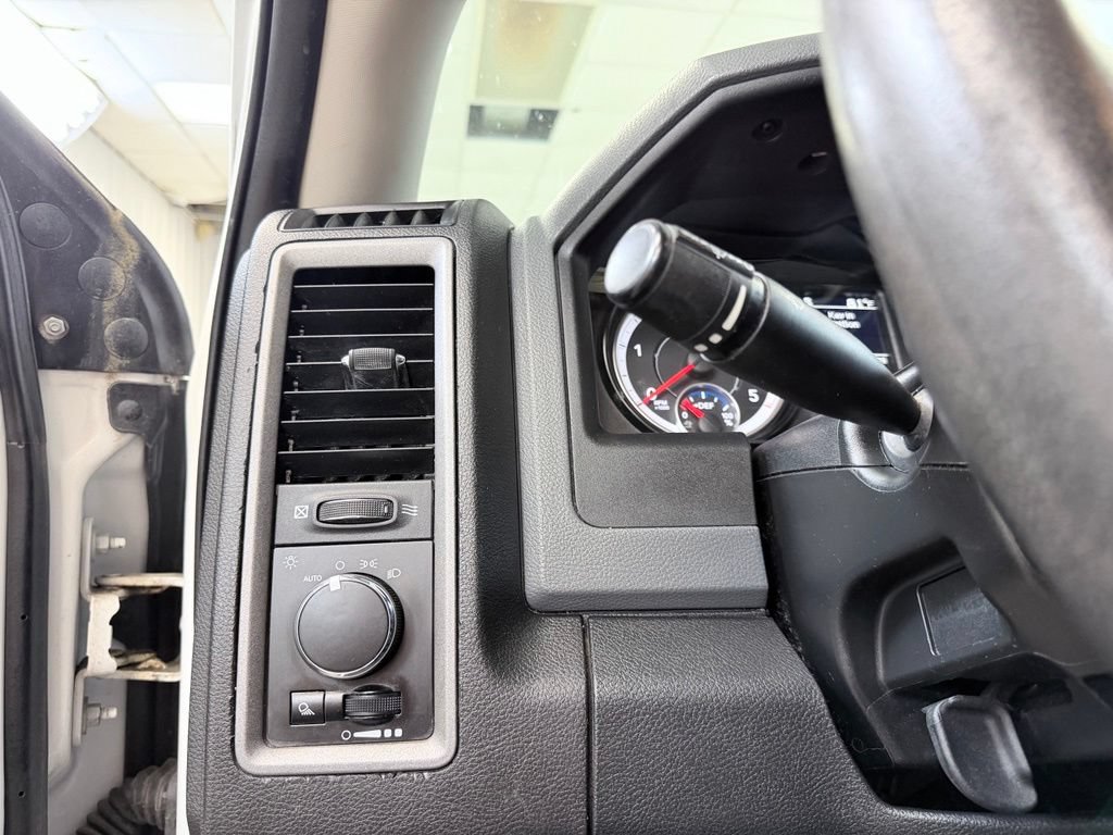Used 2017 RAM 2500 Tradesman w/ Chrome Appearance Group AWD/4WD image 36