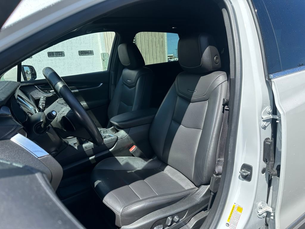 Used 2021 Cadillac XT5 Premium Luxury AWD/4WD image 19