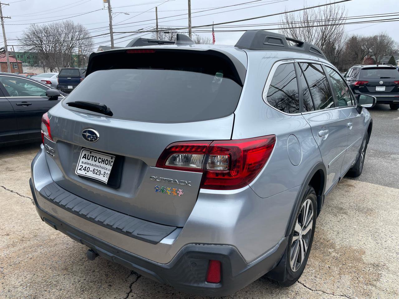 Used 2019 Subaru Outback 2.5i Limited image 14