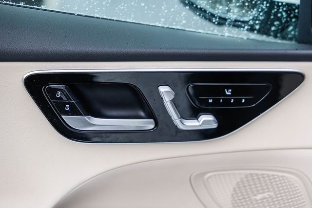 Used 2024 Mercedes-Benz C 300 4MATIC Sedan image 22