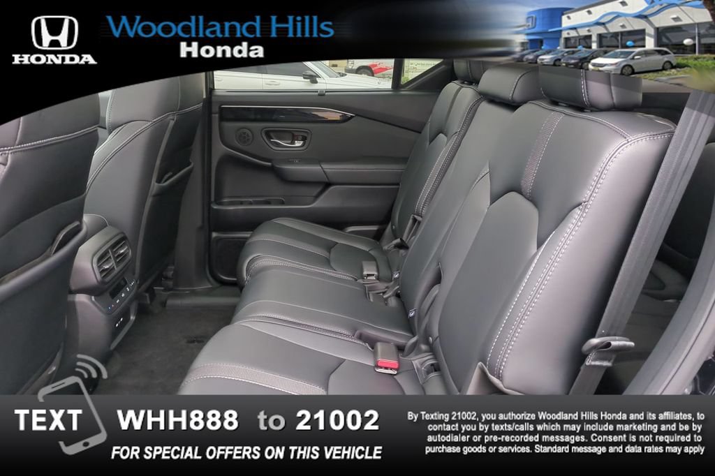 Used 2025 Honda Pilot Touring image 21
