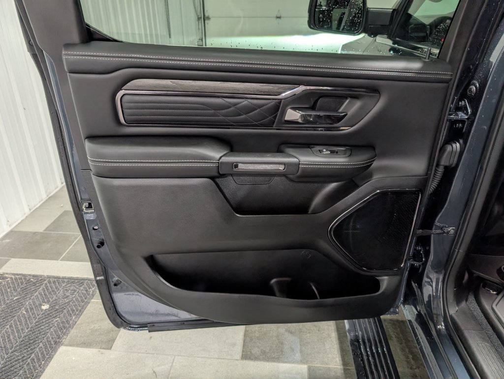 Used 2026 RAM 1500 Limited AWD/4WD image 10