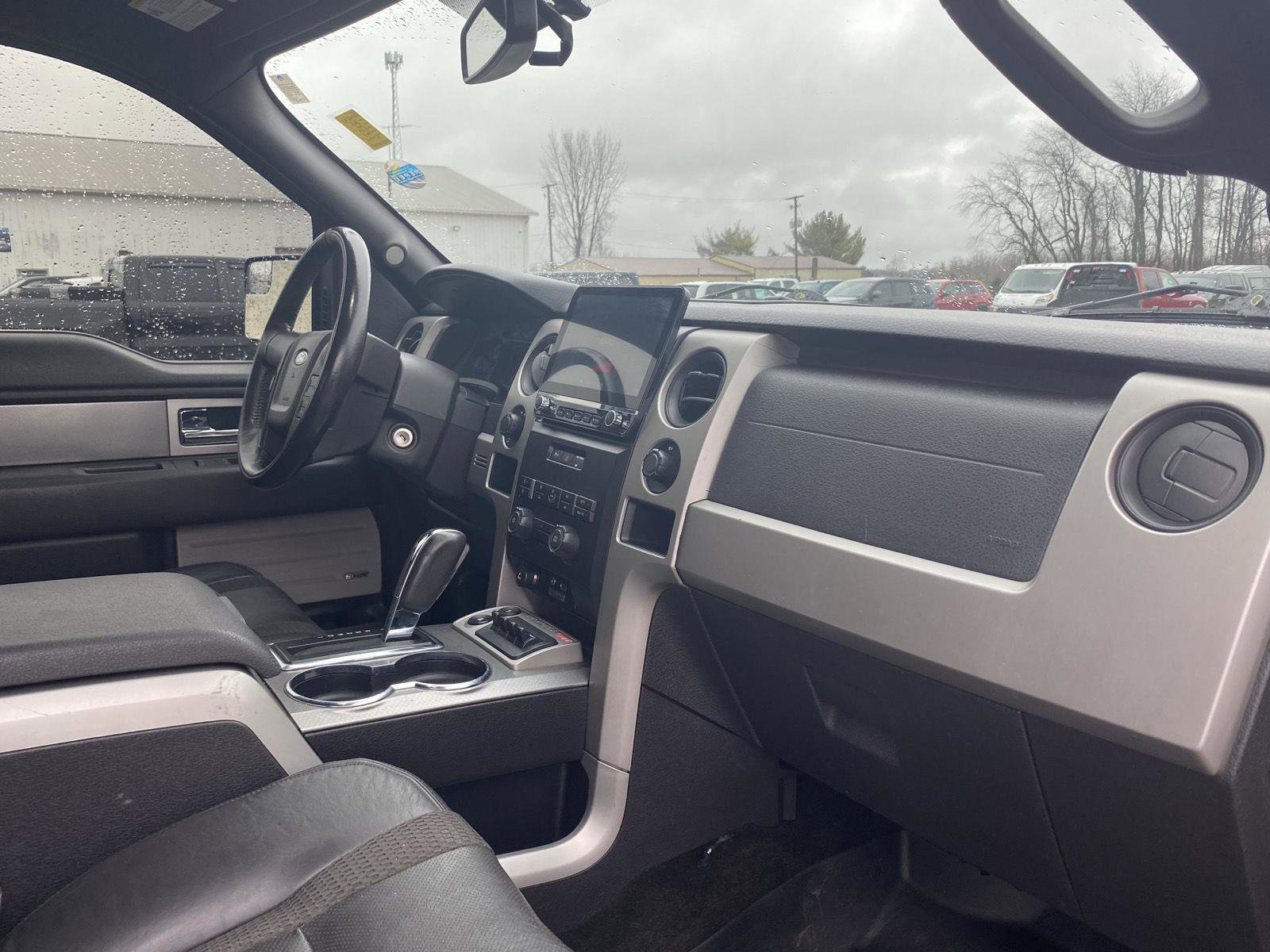 Used 2011 Ford F150 Raptor w/ Raptor Luxury Pkg image 32