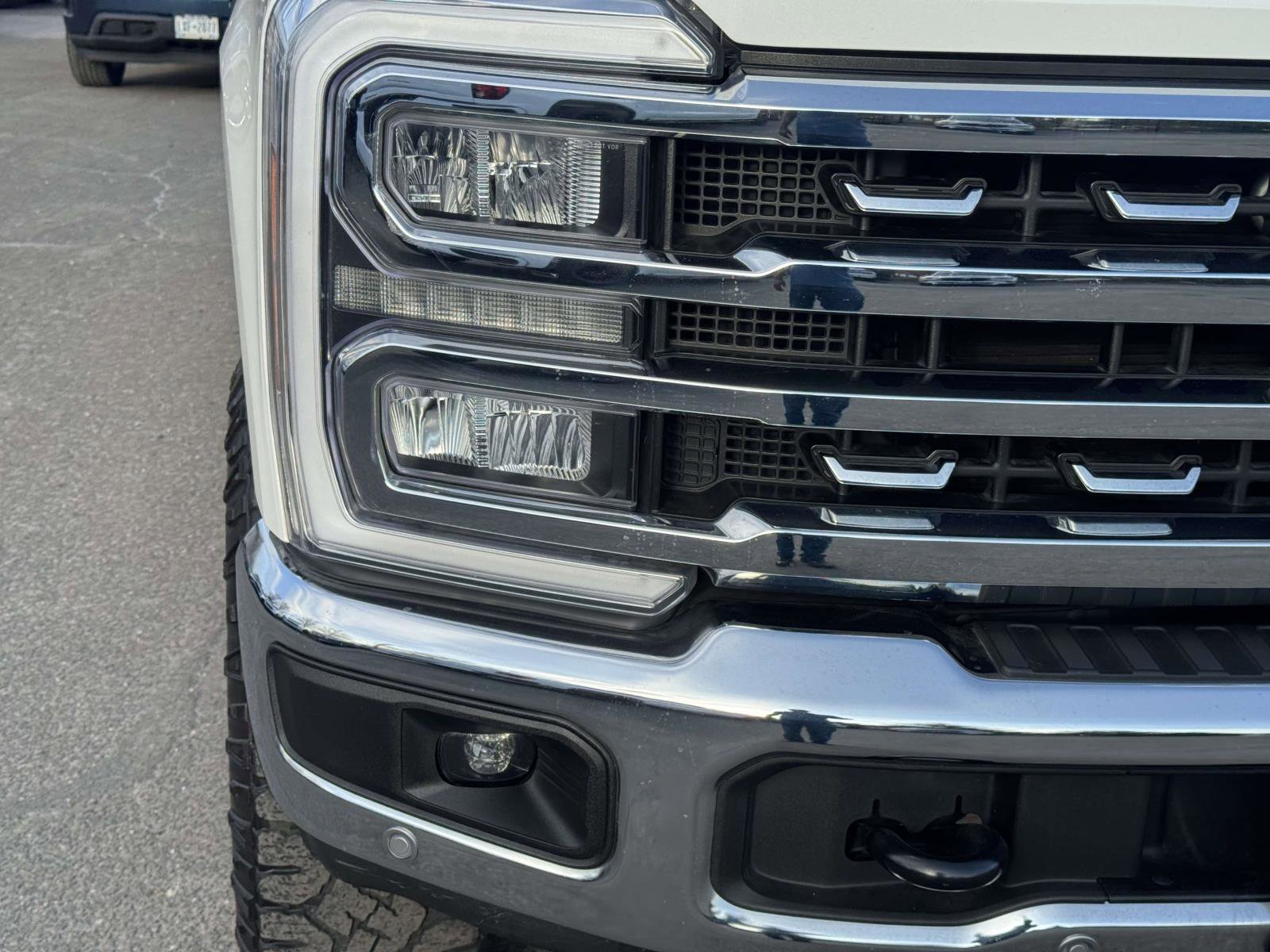 Used 2025 Ford F250 Lariat w/ Lariat Ultimate Package AWD/4WD image 7