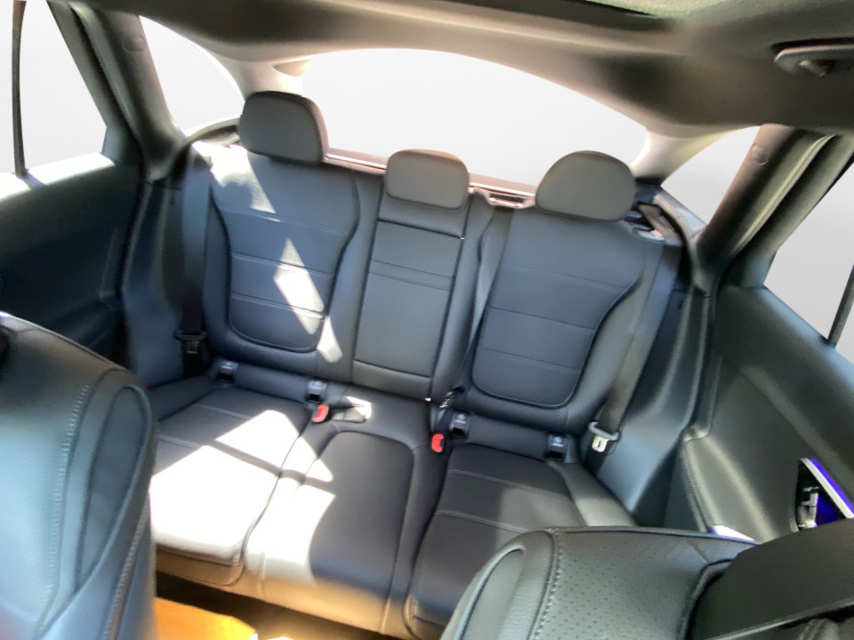 New 2026 Mercedes-Benz GLC 300 4MATIC image 12