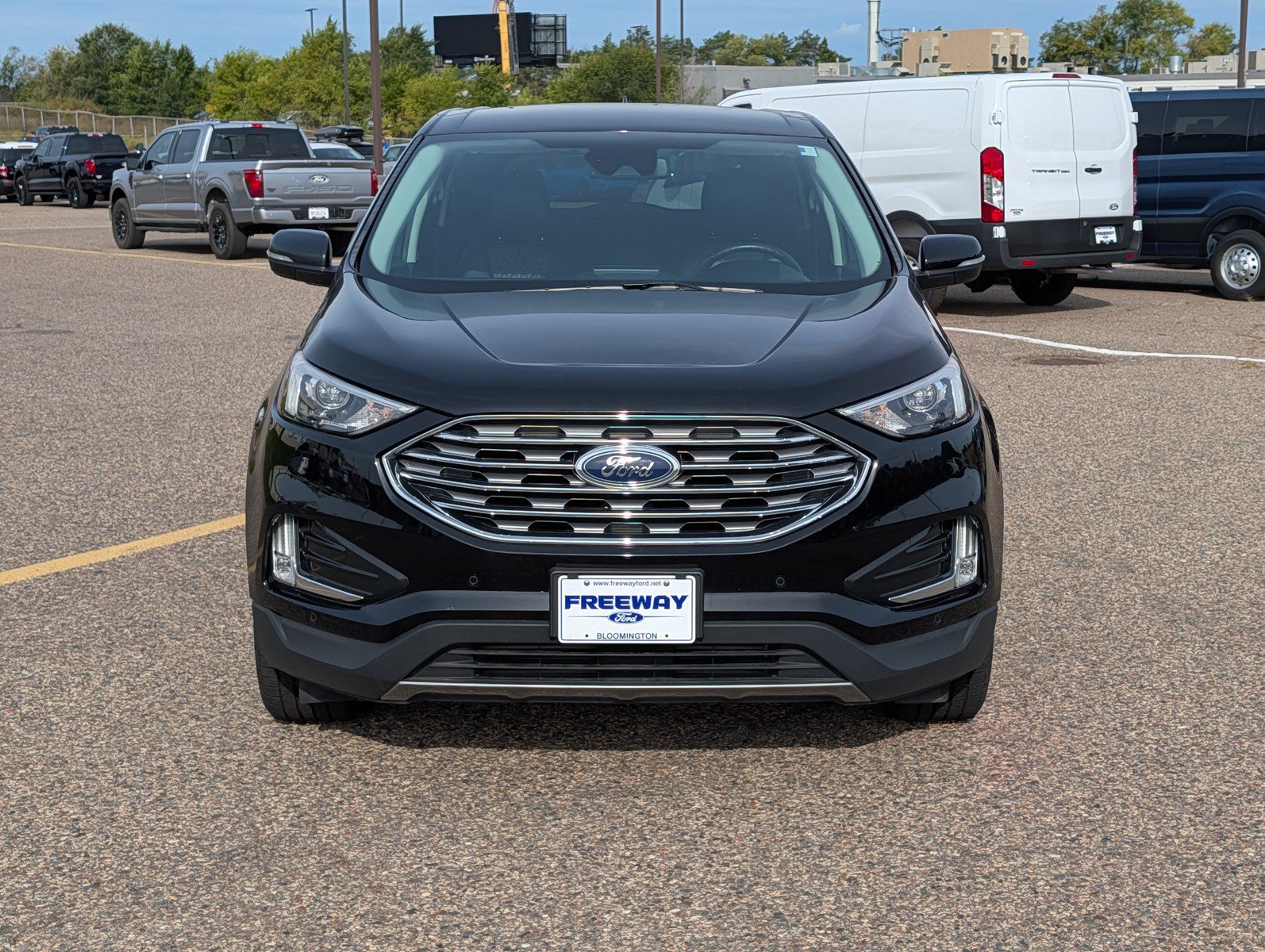 Used 2023 Ford Edge Titanium AWD/4WD image 8
