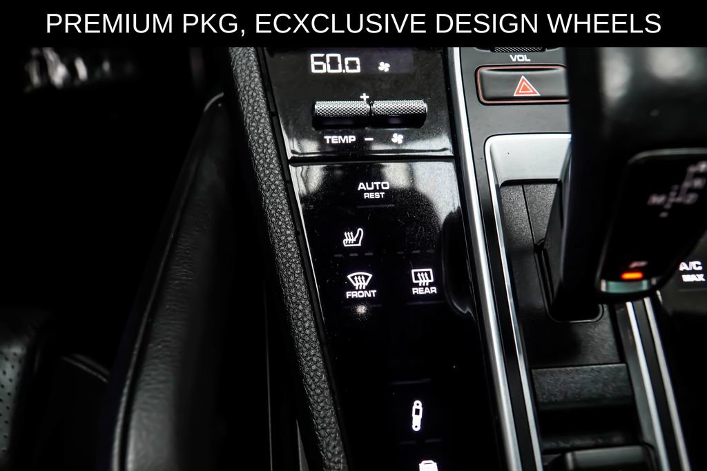 Used 2023 Porsche Cayenne Coupe AWD/4WD image 24