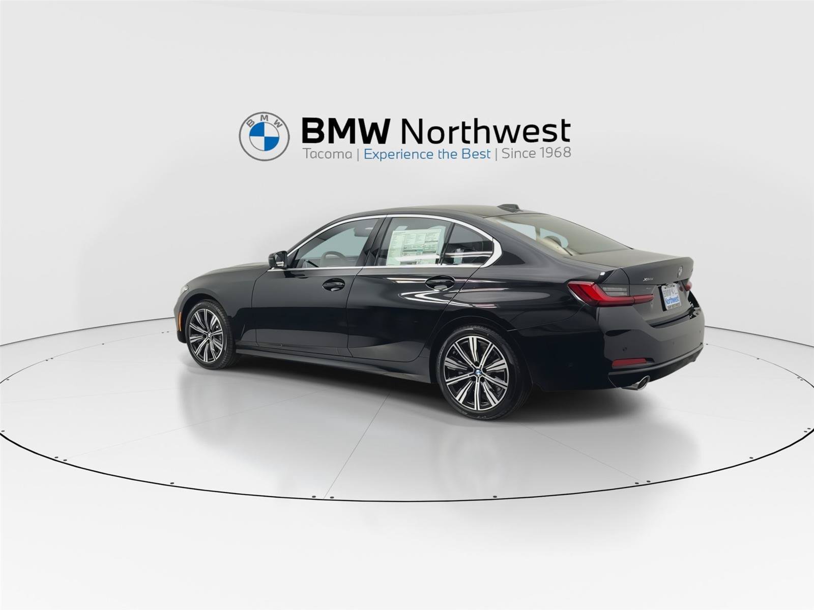 New 2026 BMW 330i xDrive Sedan w/ Convenience Package AWD/4WD image 12