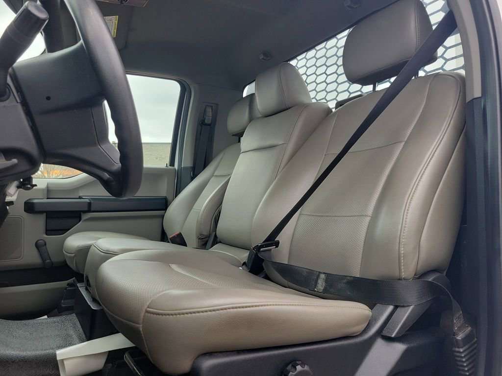 Used 2021 Ford F550 4x4 Regular Cab Super Duty image 14