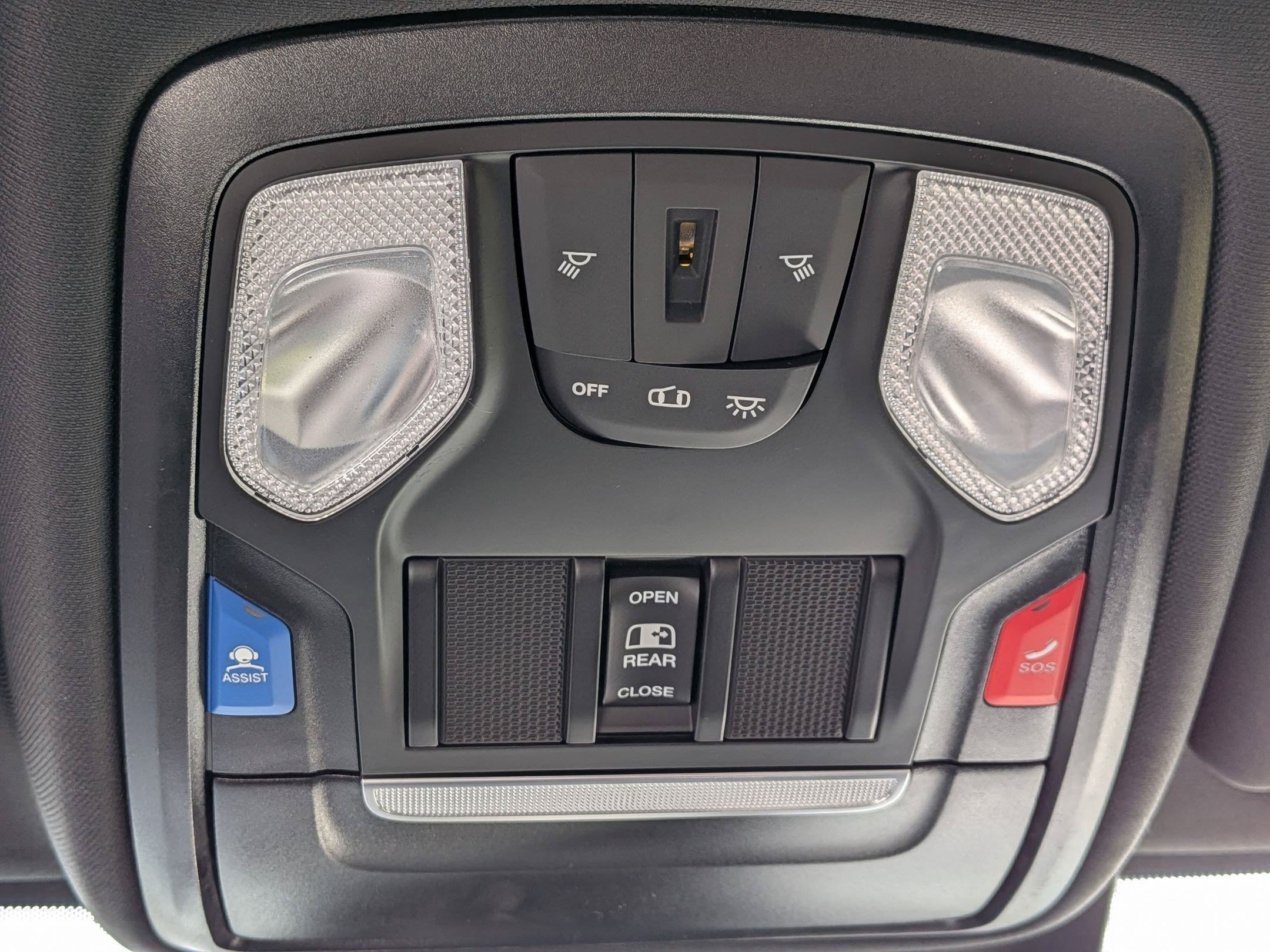 New 2026 RAM 2500 Big Horn AWD/4WD image 24