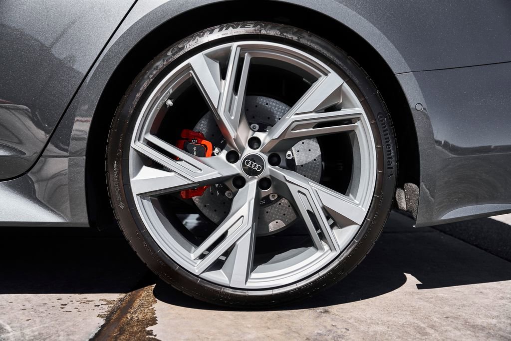 Used 2022 Audi RS 6 image 25