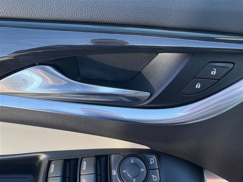 Used 2023 Buick Enclave Essence w/ Trailering Package, 5000 lbs. image 10