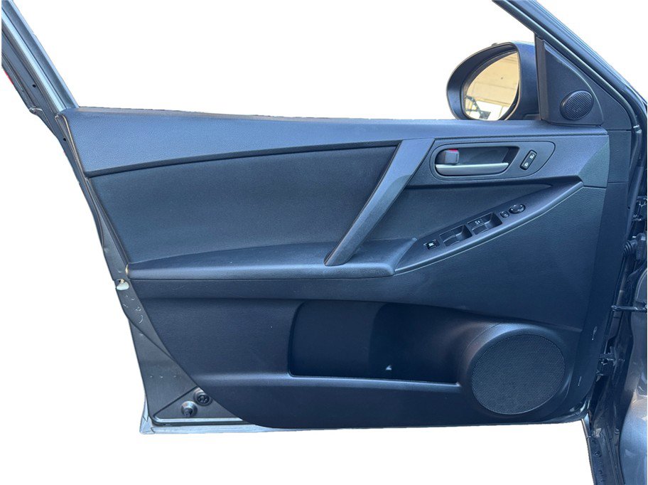 Used 2012 MAZDA MAZDA3 i Touring image 16