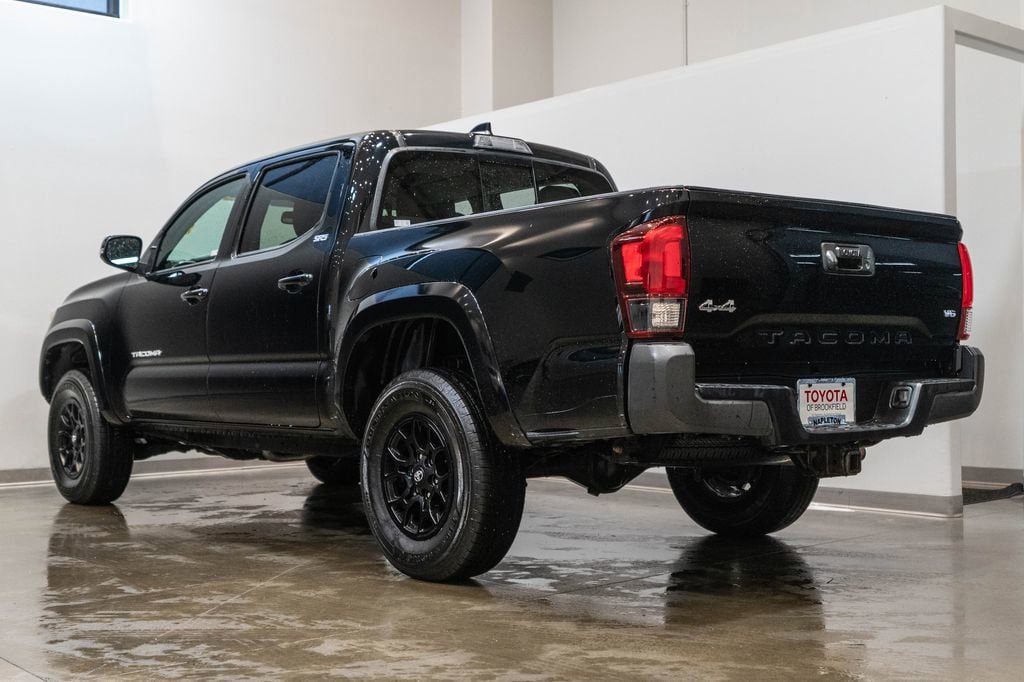 Used 2020 Toyota Tacoma SR5 w/ Technology Package AWD/4WD image 7