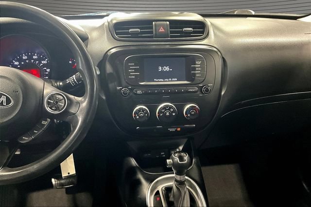 Used 2018 Kia Soul FWD image 9