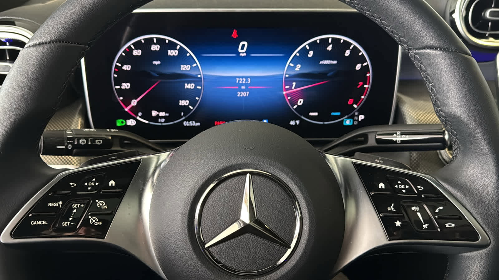 Used 2025 Mercedes-Benz GLC 300 4MATIC image 21