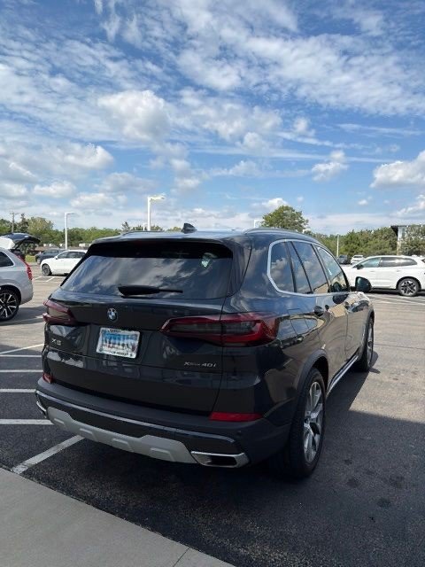 Used 2023 BMW X5 xDrive40i w/ Premium Package AWD/4WD image 9