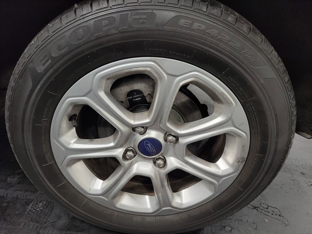 Used 2019 Ford EcoSport SE image 11