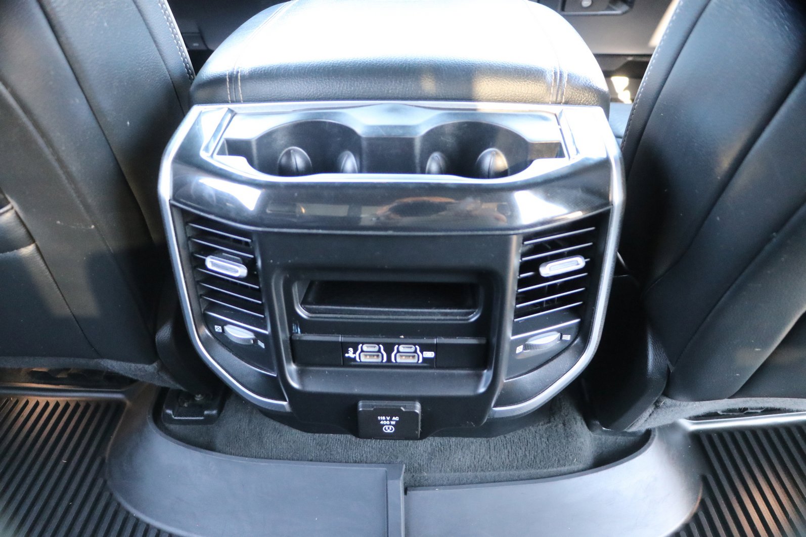 Used 2021 GMC Sierra 2500 AT4 w/ Gooseneck/5TH Wheel Package image 31