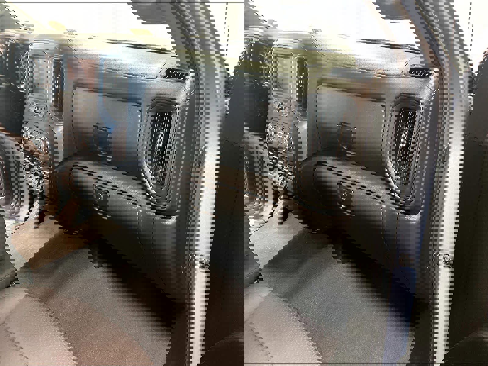 Used 2024 GMC Sierra 1500 Pro w/ Graphite Edition image 13