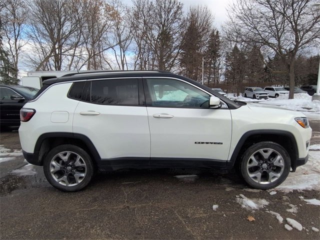 Used 2020 Jeep Compass Limited image 2