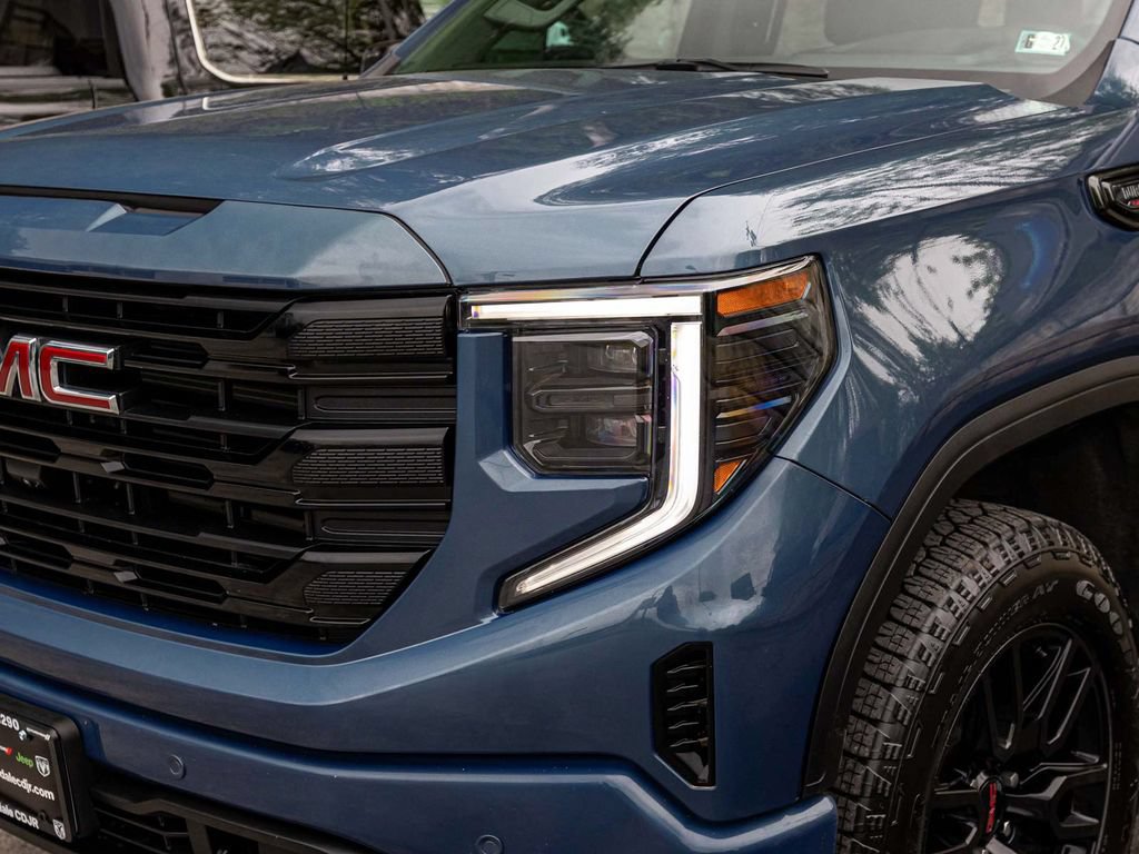 Used 2026 GMC Sierra 1500 Elevation w/ Elevation Premium Package AWD/4WD image 37