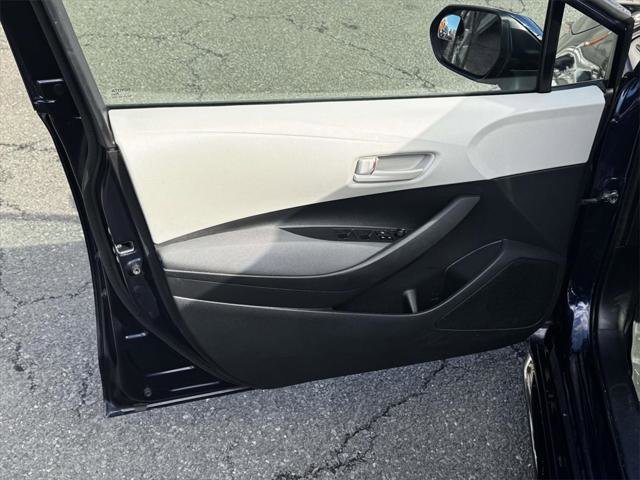 Used 2024 Toyota Corolla LE image 14