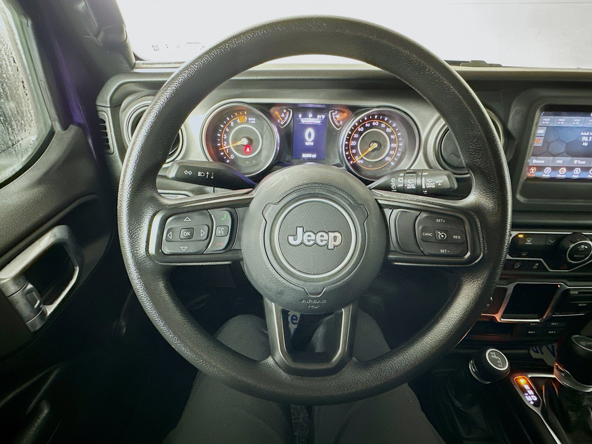 Used 2023 Jeep Wrangler Willys image 11