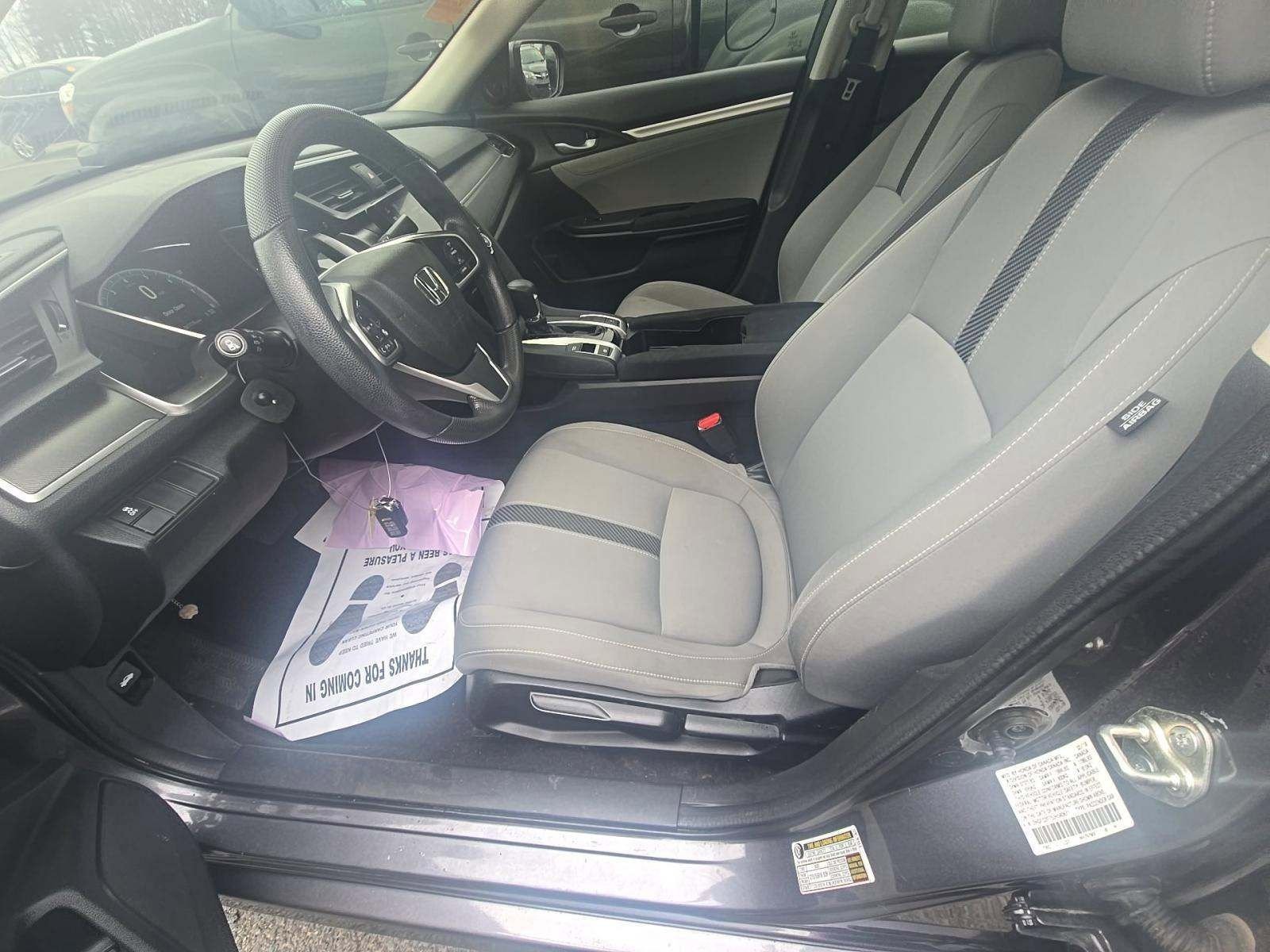 Used 2018 Honda Civic EX image 6