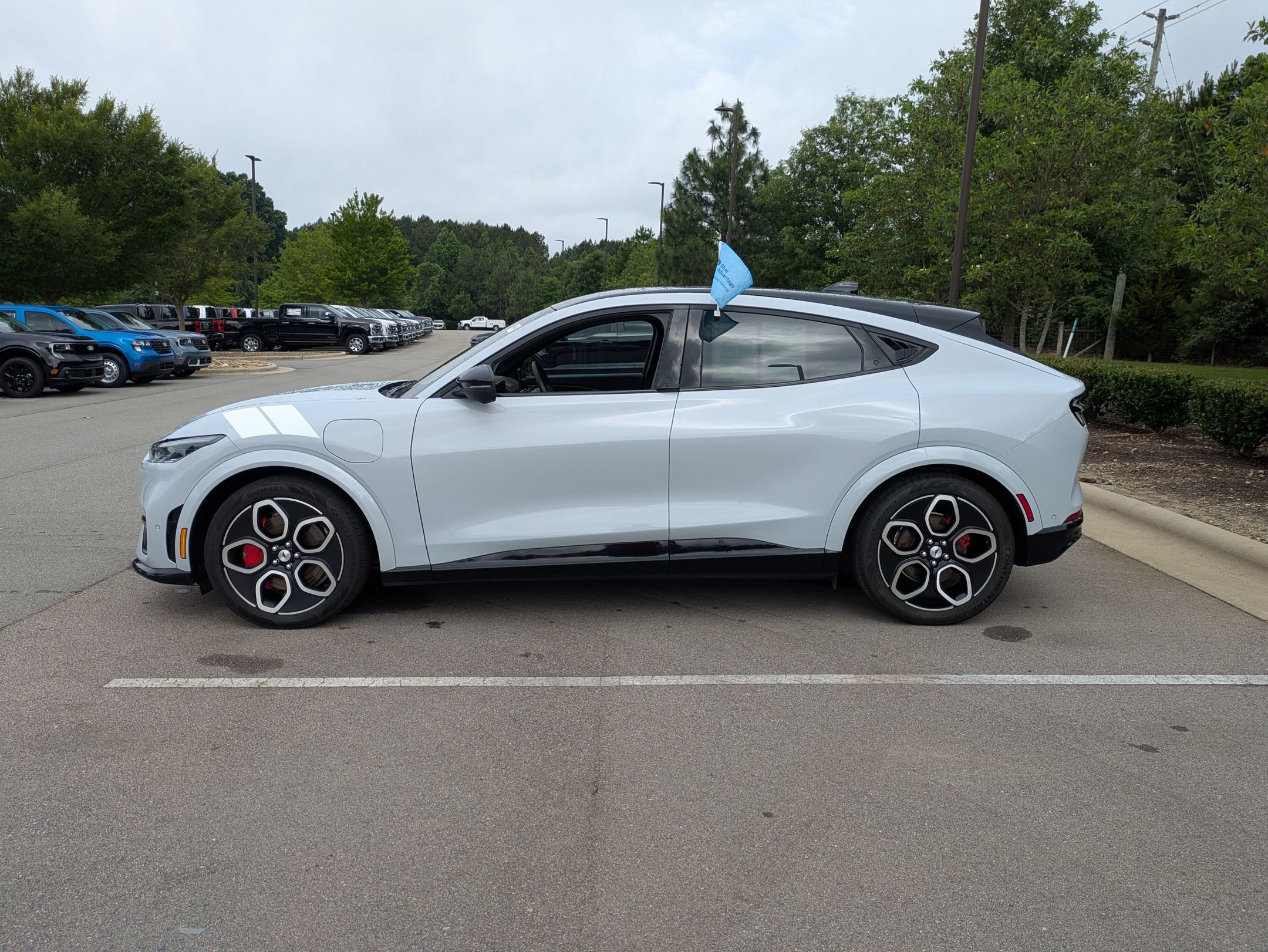 Certified 2023 Ford Mustang Mach-E GT AWD/4WD image 7