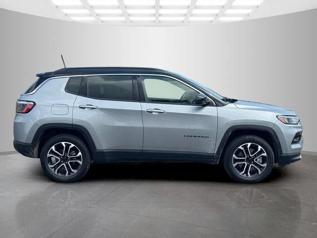 Certified 2023 Jeep Compass Limited AWD/4WD image 8