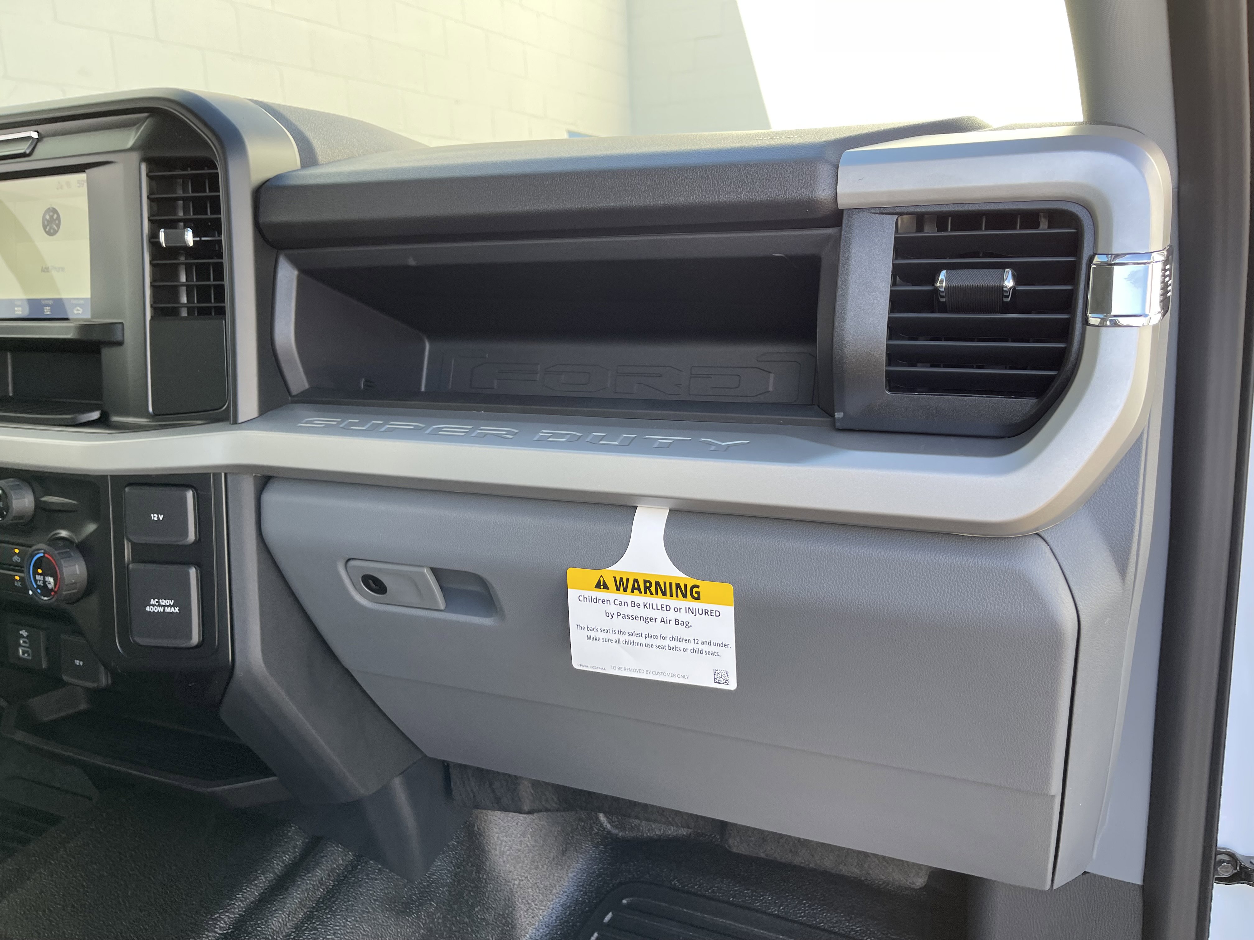 New 2026 Ford F250 XL w/ XL Chrome Package image 36