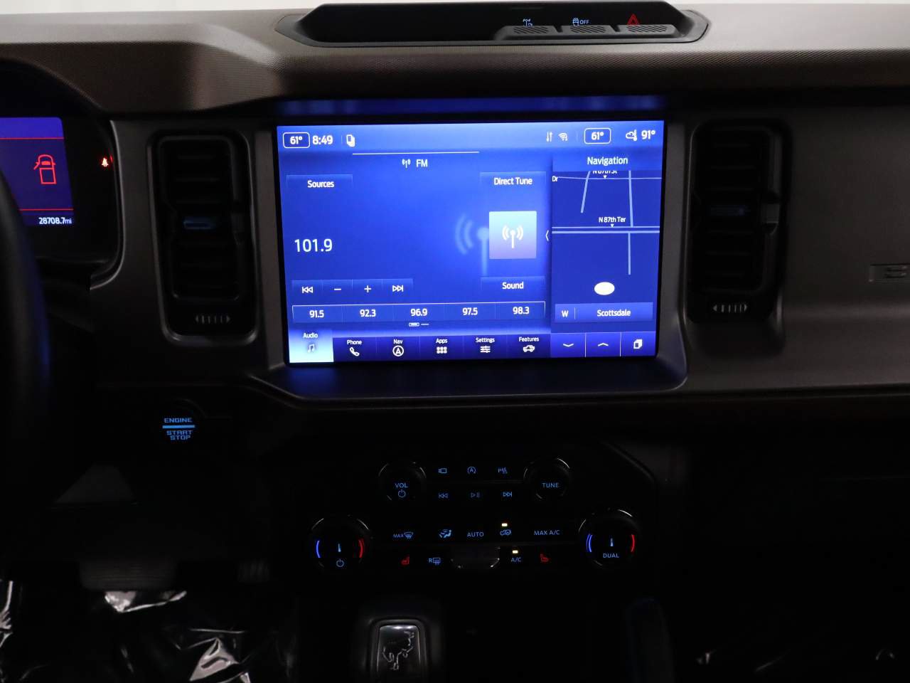 Used 2022 Ford Bronco Outer Banks AWD/4WD image 10
