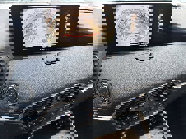 New 2026 MAZDA CX-90 Plug-In Hybrid w/ Preferred image 17