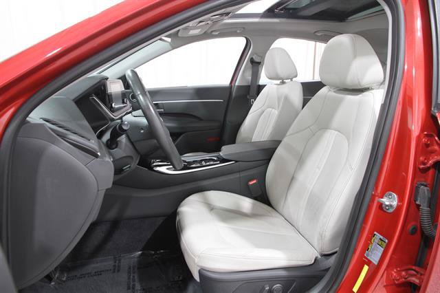 Used 2020 Hyundai Sonata SEL w/ Premium + Sunroof Package FWD image 5