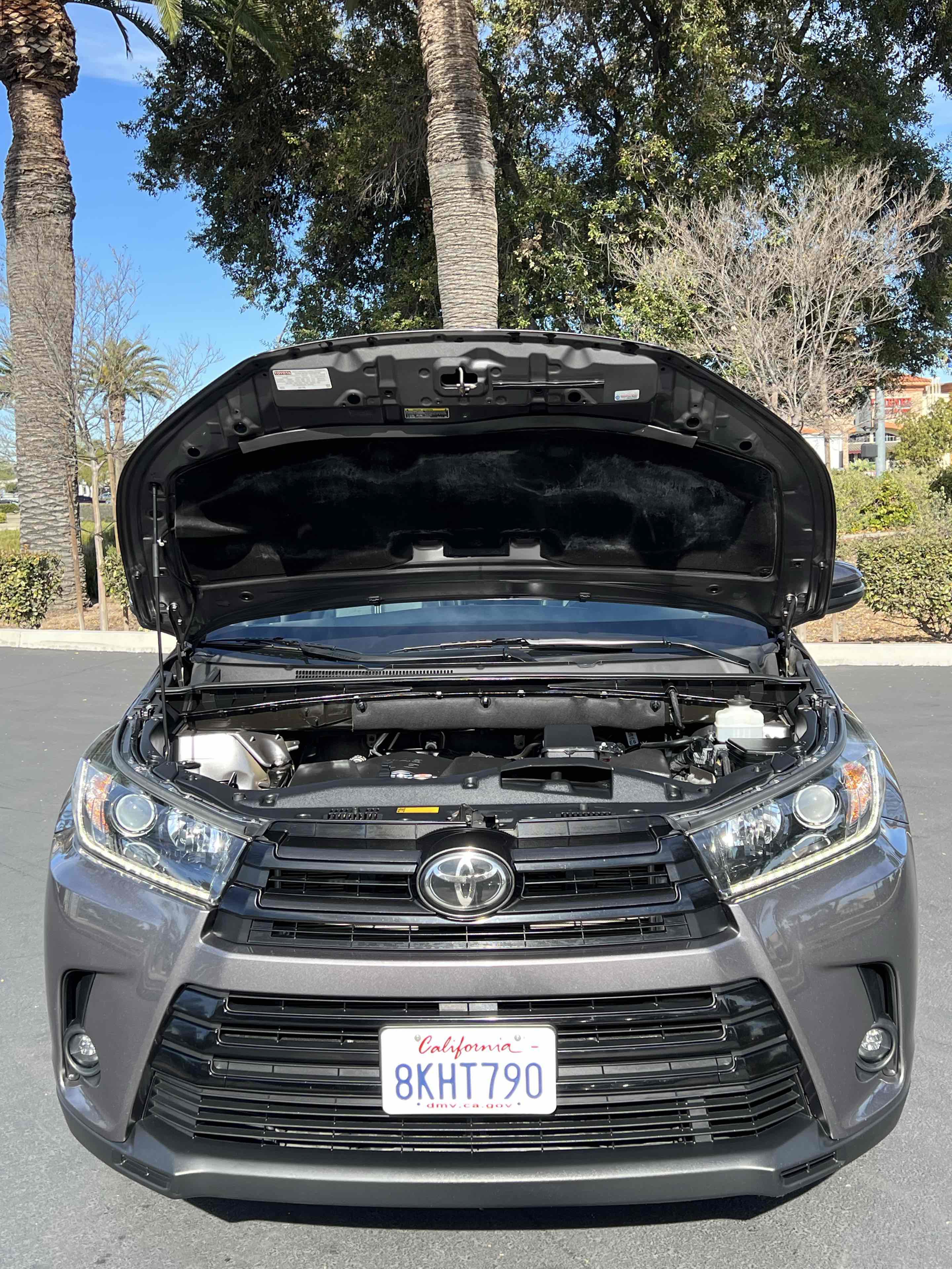Used 2019 Toyota Highlander XLE image 17